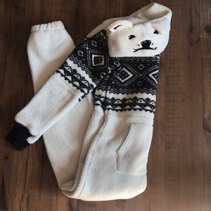 American Eagle super warm woman’s onesie